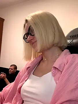 Sexy Sweets online show from 10.27.25