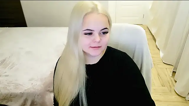 lovely-eyes online show from 12.07.24