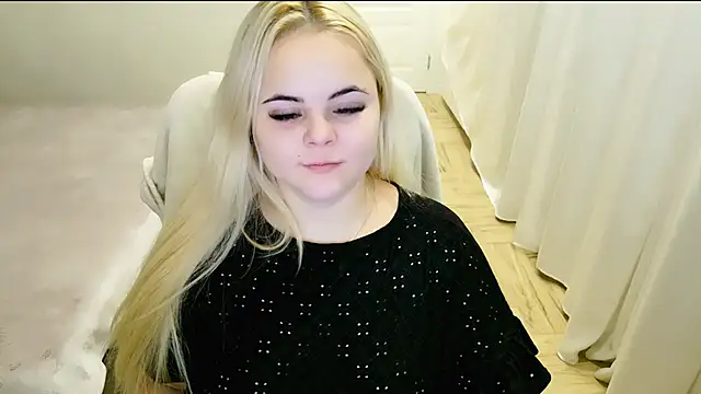 lovely-eyes online show from 01.29.25