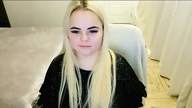 lovely-eyes online show from 02.15.25