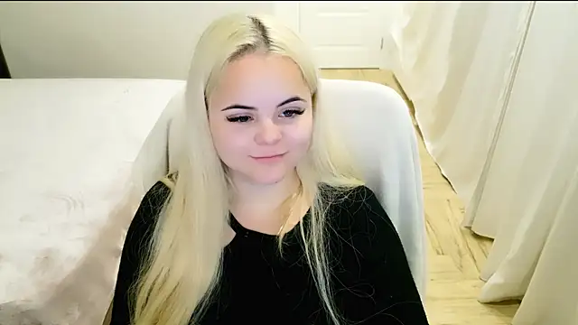 lovely-eyes online show from 03.18.25