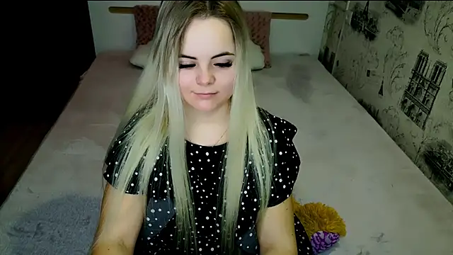 Snapshot of lovely-eyes chatting on 05.02.26 lovely-eyes online show from 05.02.26
