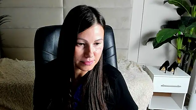 Dana  dom online show from 10.26.25