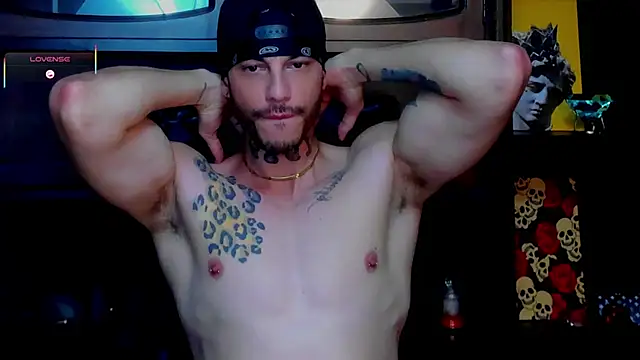 Snapshot of RickG_Oficial chatting on 09.28.25 RickG Oficial online show from 09.28.25