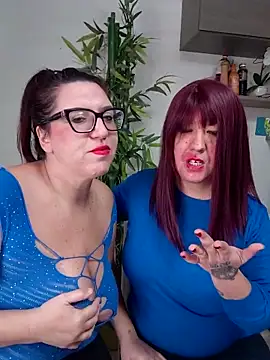 carolyne2023 online show from 12.05.25