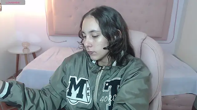 xlunna online show from 03.09.25