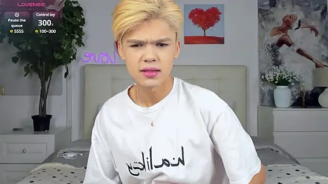 Felix Rey online show from 02.16.25