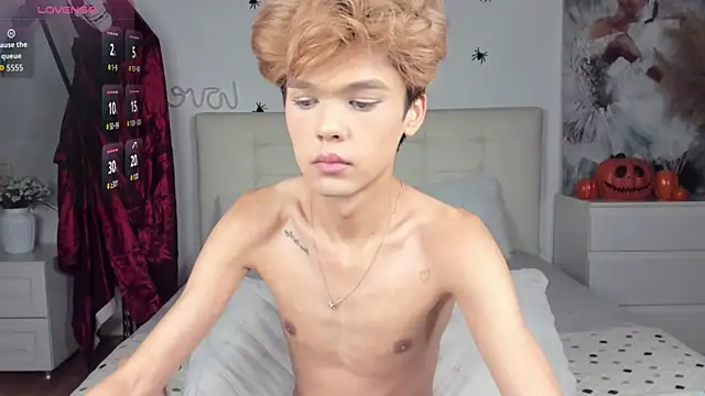 Felix Rey online show from 10.23.25