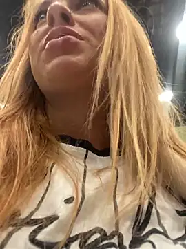 Sweet   Emily online show from 12.06.24