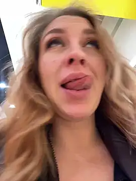 Sweet   Emily online show from 01.27.25