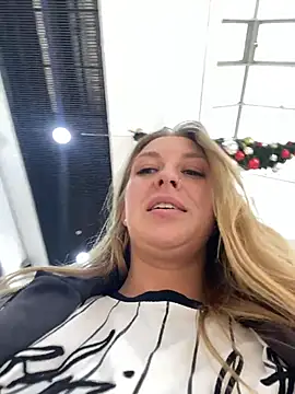 Sweet   Emily online show from 11.09.25