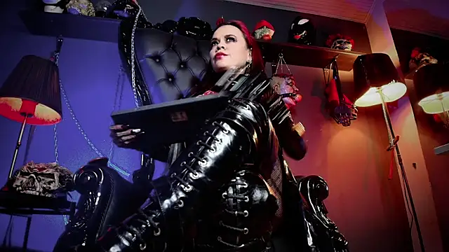 MorganaCrowley online show from 02.07.26