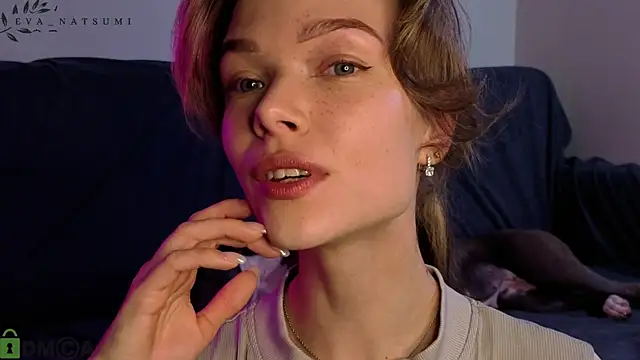 Eva Natsumi online show from 10.15.25