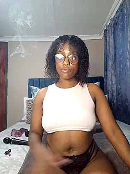 Queen-Chocolate online show from 02.01.25