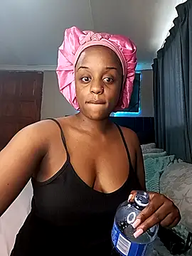 Queen-Chocolate online show from 02.09.26