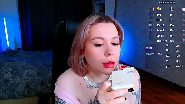 Blueberry-baby online show from 02.18.25