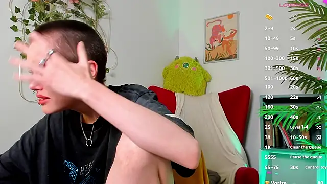 PamelaYong online show from 02.27.25