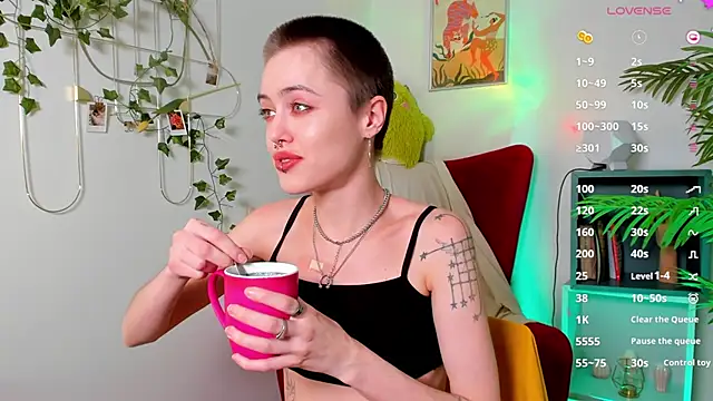 PamelaYong online show from 03.13.25