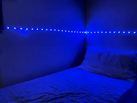 Alexx Fit023 online show from 09.17.25