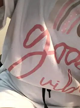 Snapshot of Sonam-378 chatting on 02.13.25 Sonam-378 online show from 02.13.25