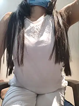 Snapshot of Sonam-378 chatting on 03.05.25 Sonam-378 online show from 03.05.25