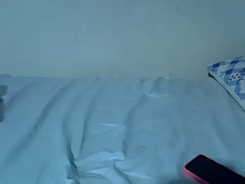 naughtycate  online show from 12.21.25