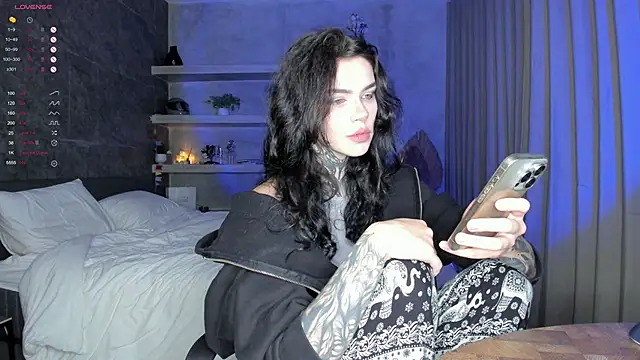 uwuxxxeva online show from 01.18.26