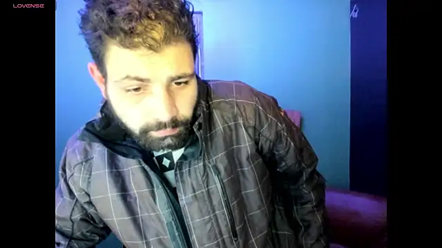 Snapshot of savage_daddyy chatting on 02.05.25 savage daddyy online show from 02.05.25