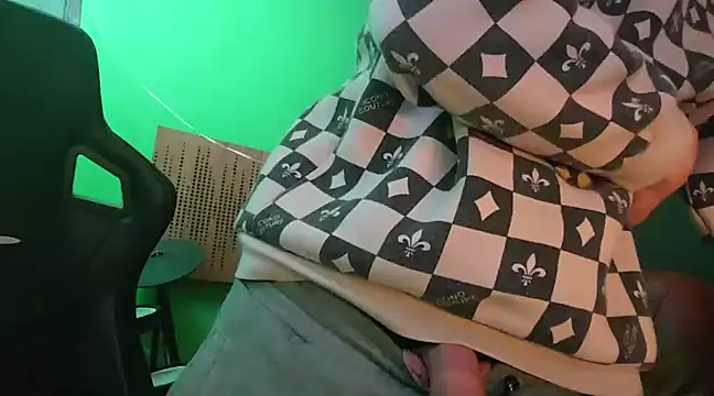 Snapshot of savage_daddyy chatting on 02.09.25 savage daddyy online show from 02.09.25