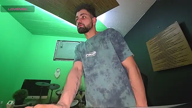 Snapshot of savage_daddyy chatting on 02.27.25 savage daddyy online show from 02.27.25