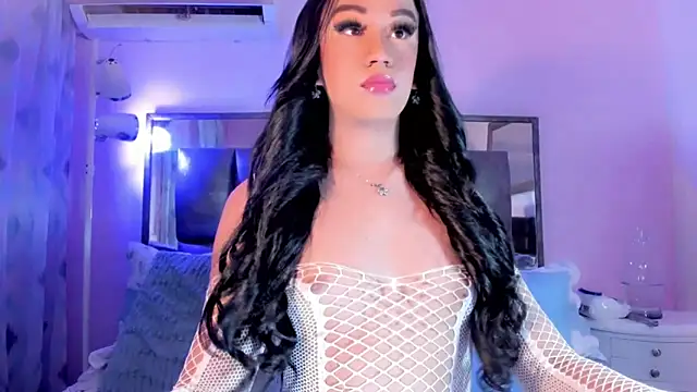 Snapshot of ShantalGirs chatting on 03.21.25 ShantalGirs online show from 03.21.25