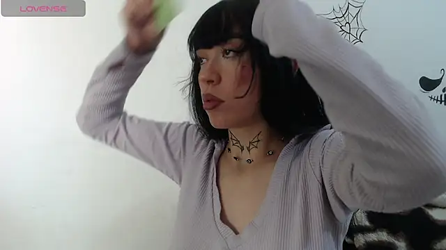 Julieta De Los Angeles online show from 02.26.26