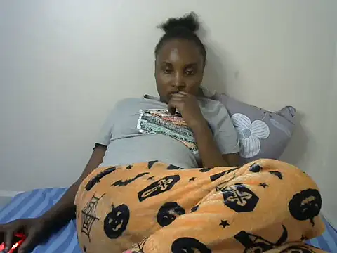 StacyGee24 online show from 09.10.25