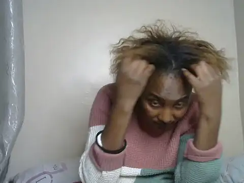 StacyGee24 online show from 12.02.25