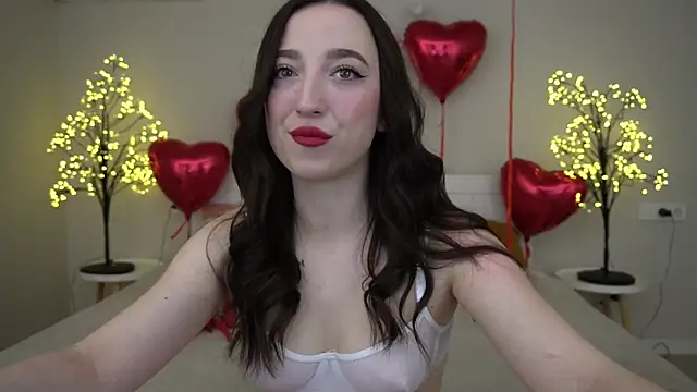 MonAmourrrR online show from 02.14.25