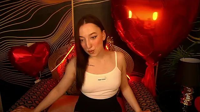 MonAmourrrR online show from 02.22.25