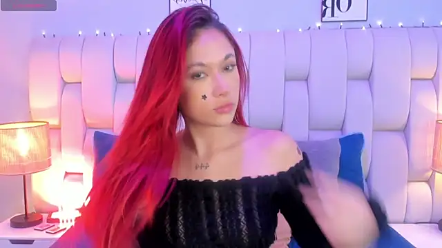 SkinnyFoxy online show from 02.04.26