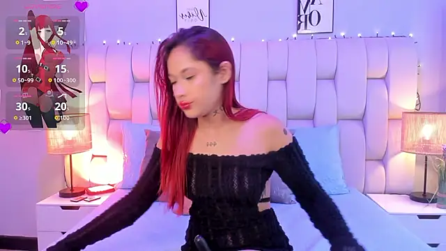 SkinnyFoxy online show from 02.07.26