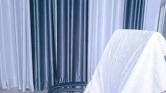 Snapshot of Aashika-Kaur chatting on 05.04.26 Aashika-Kaur online show from 05.04.26