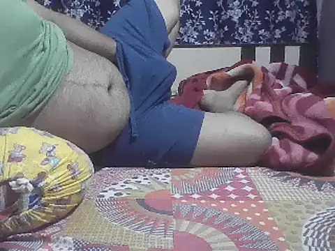 Snapshot of LoVer04All chatting on 01.28.25 LoVer04All online show from 01.28.25