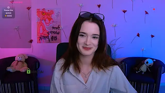 Snapshot of liana_kisses chatting on 05.12.26 liana kisses online show from 05.12.26