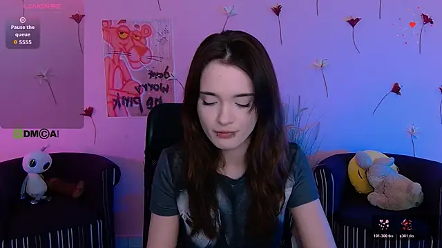 Snapshot of liana_kisses chatting on 05.25.26 liana kisses online show from 05.25.26