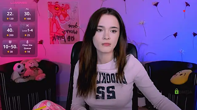 Snapshot of liana_kisses chatting on 06.03.26 liana kisses online show from 06.03.26