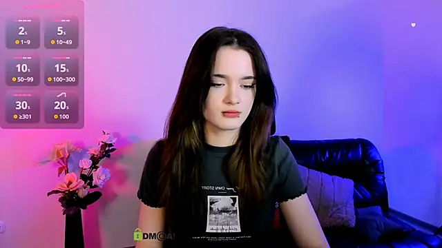 Snapshot of liana_kisses chatting on 06.11.26 liana kisses online show from 06.11.26
