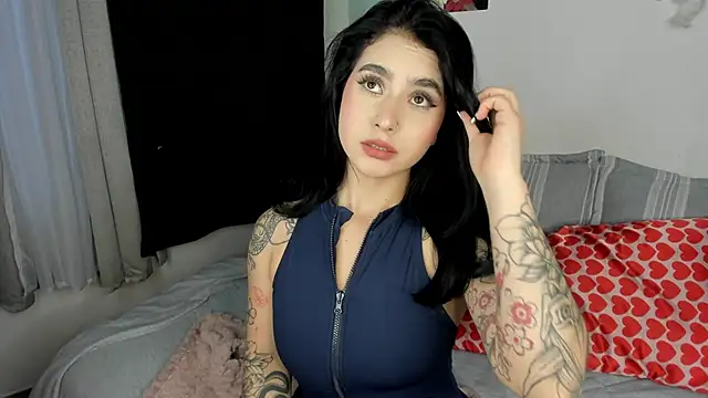 Snapshot of pamela__mar chatting on 03.10.25 pamela mar online show from 03.10.25