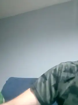 Snapshot of Olitahl chatting on 10.07.25 Olitahl online show from 10.07.25