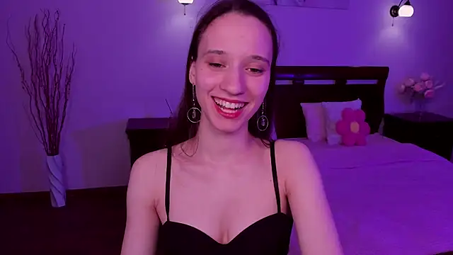 StaceySunny online show from 04.18.26