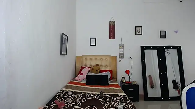 MadinsonCopper online show from 10.26.25