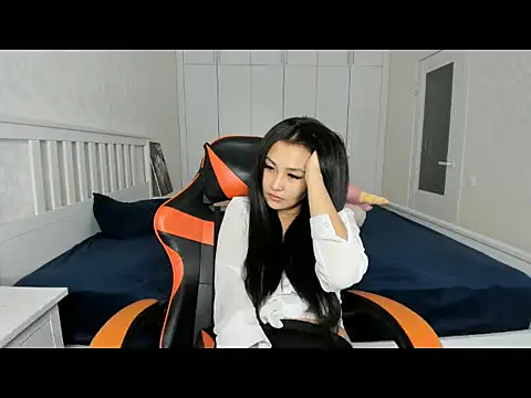 Snapshot of Missykitty01 chatting on 09.18.25 Missykitty01 online show from 09.18.25