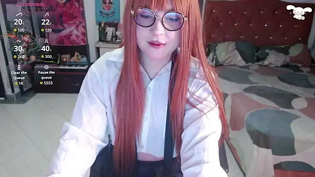 Snapshot of Avril2001 chatting on 10.14.25 Avril2001 online show from 10.14.25